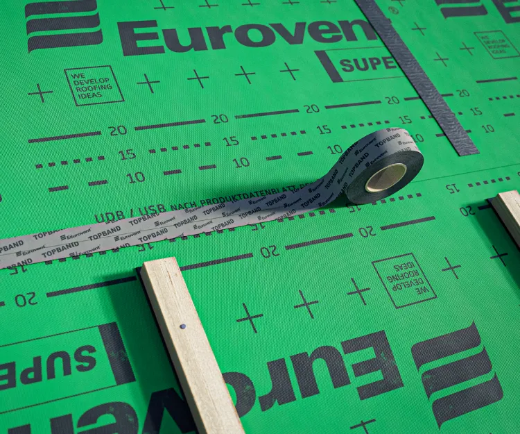 Eurovent® TOPBAND - montaz, klejenie zakladu mmbrany dachowej